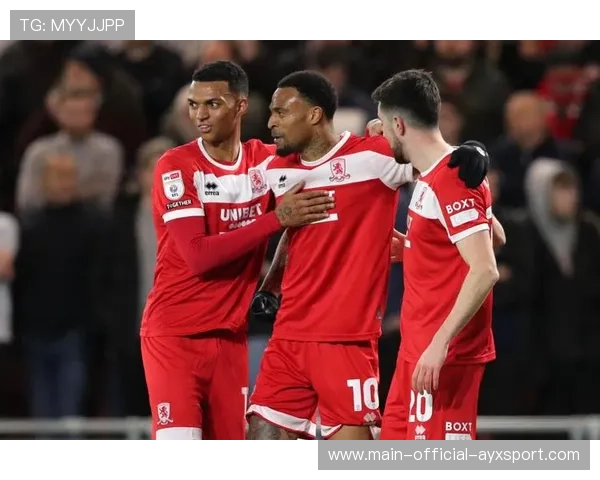 利兹联主场失利，连战连败令球迷担忧，利兹联球队